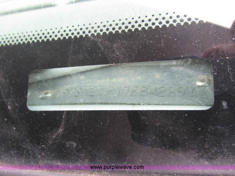 image for item H4593 2007 Ford F250 Super Duty XL SuperCab pickup truck