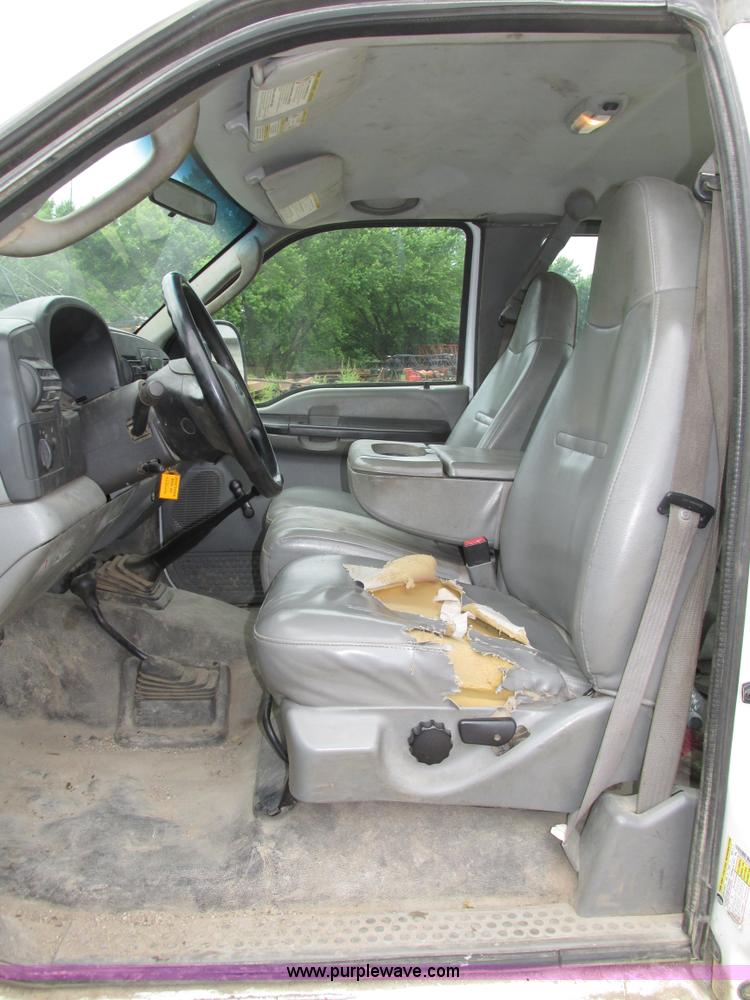 image for item H4594 2007 Ford F250 Super Duty XL SuperCab pickup