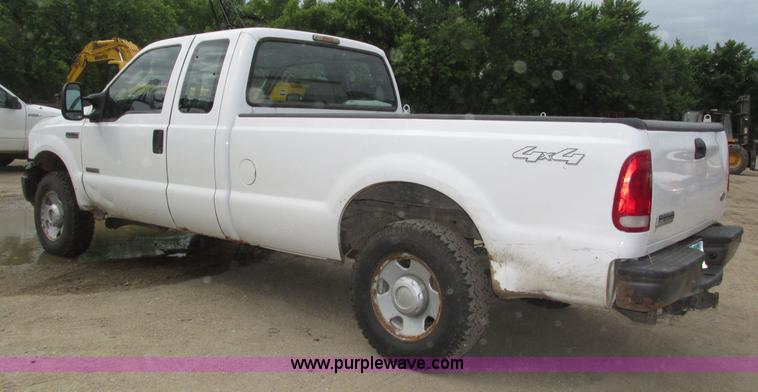 image for item H4595 2007 Ford F250 Super Duty XL SuperCab pickup truck