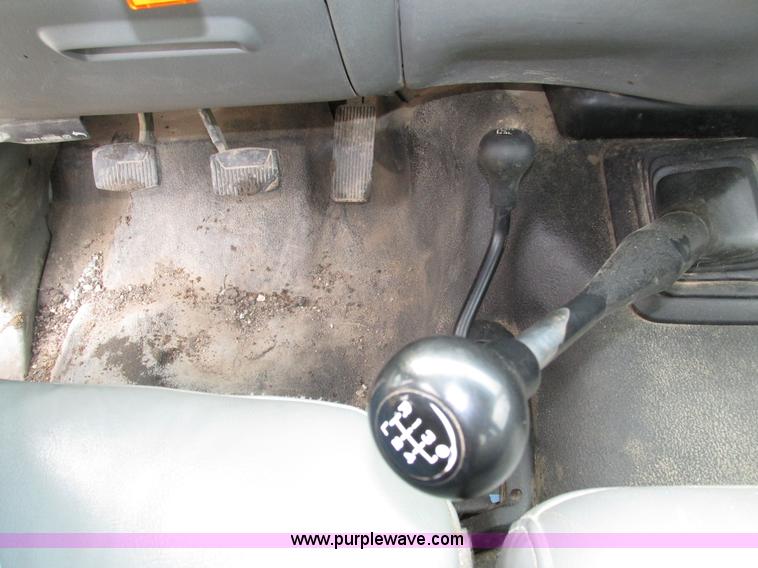 image for item H4595 2007 Ford F250 Super Duty XL SuperCab pickup truck