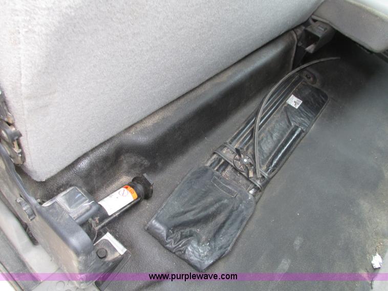 image for item H4595 2007 Ford F250 Super Duty XL SuperCab pickup truck