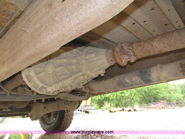 image for item H4595 2007 Ford F250 Super Duty XL SuperCab pickup truck