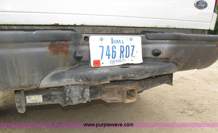 image for item H4595 2007 Ford F250 Super Duty XL SuperCab pickup truck