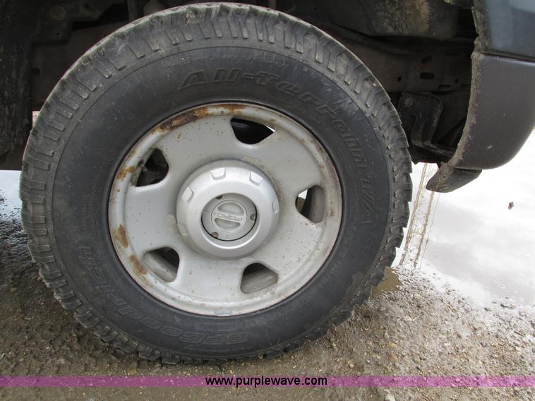 image for item H4595 2007 Ford F250 Super Duty XL SuperCab pickup truck