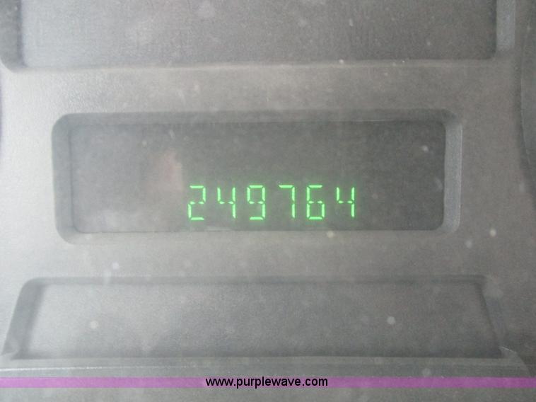 image for item H4596 2007 Ford F250 Super Duty XL pickup truck