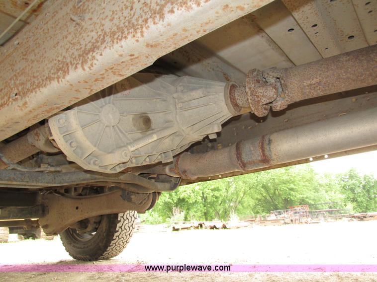 image for item H4596 2007 Ford F250 Super Duty XL pickup truck