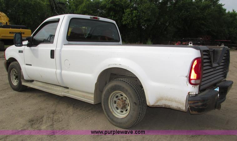 image for item H4597 1999 Ford F250 Super Duty XL pickup truck