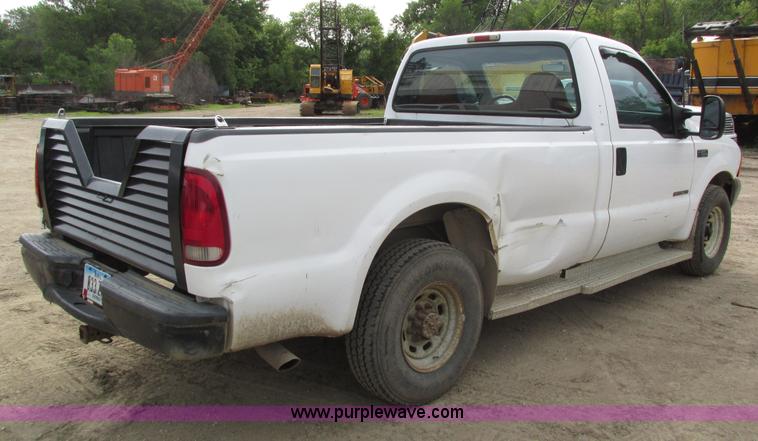 image for item H4597 1999 Ford F250 Super Duty XL pickup truck