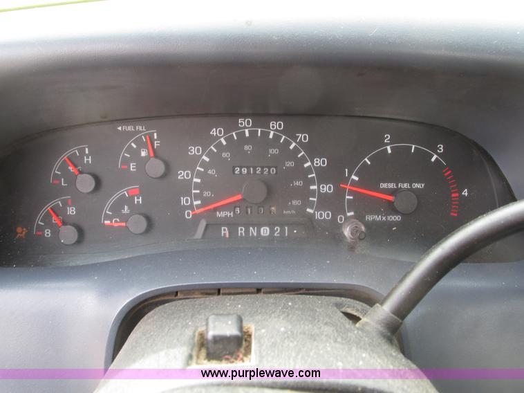 image for item H4597 1999 Ford F250 Super Duty XL pickup truck