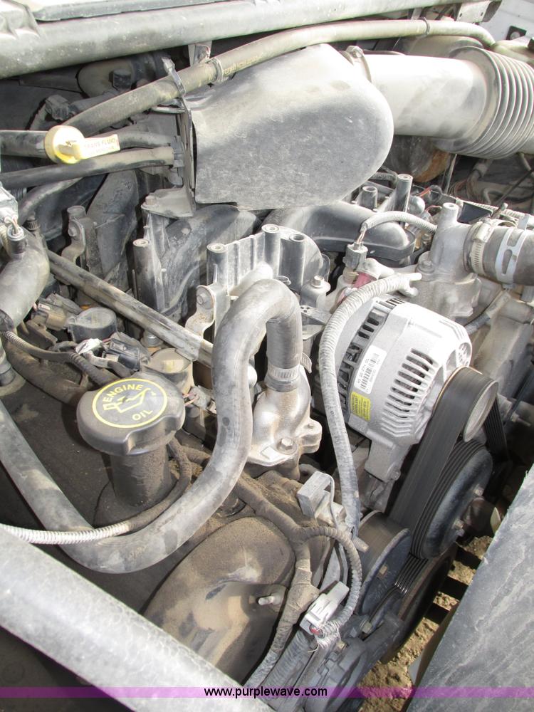 image for item H4598 2000 Ford F250 Super Duty XL pickup truck