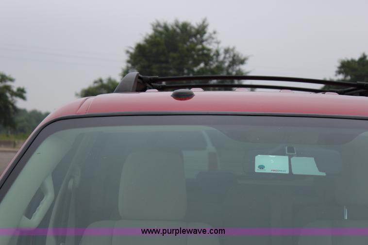 image for item I1618 2010 Ford Explorer XLT SUV