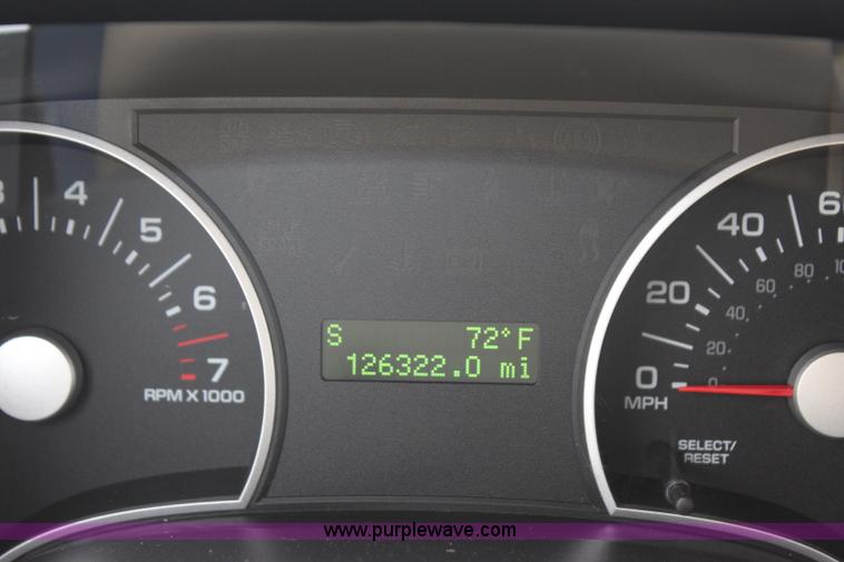 image for item I1618 2010 Ford Explorer XLT SUV