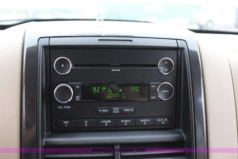 image for item I1618 2010 Ford Explorer XLT SUV