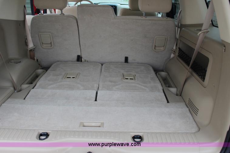 image for item I1618 2010 Ford Explorer XLT SUV