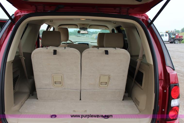 image for item I1618 2010 Ford Explorer XLT SUV