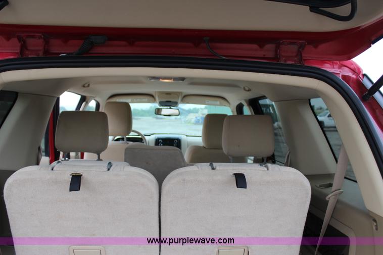 image for item I1618 2010 Ford Explorer XLT SUV