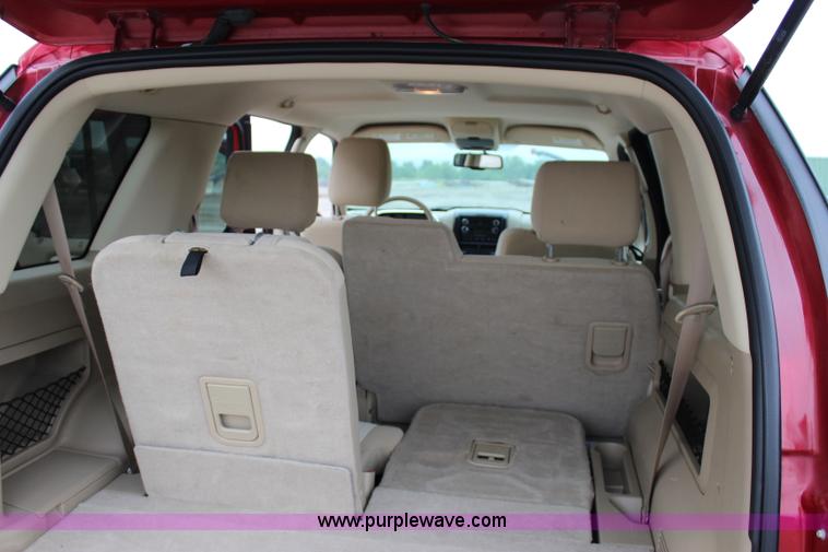 image for item I1618 2010 Ford Explorer XLT SUV