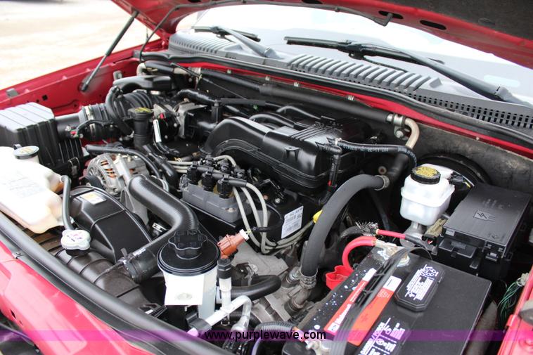 image for item I1618 2010 Ford Explorer XLT SUV