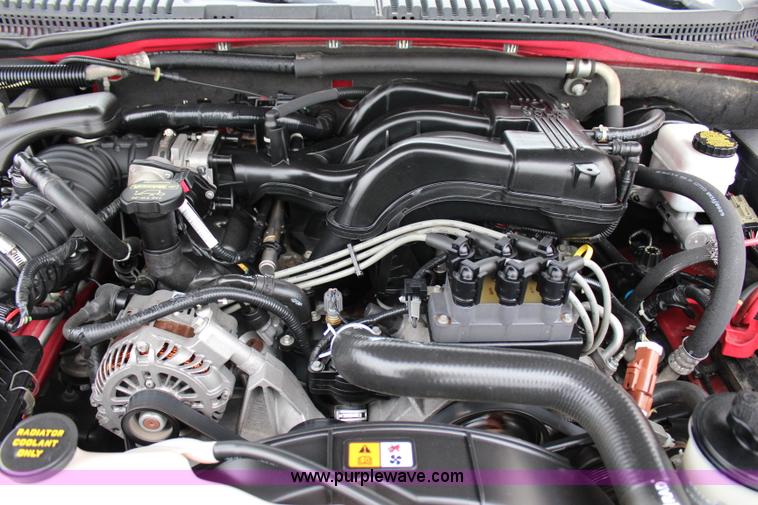 image for item I1618 2010 Ford Explorer XLT SUV