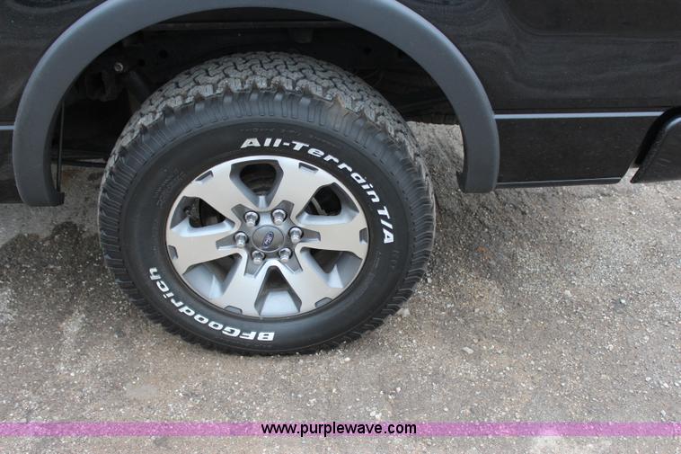 image for item I1620 2012 Ford F150 FX4 SuperCrew pickup truck