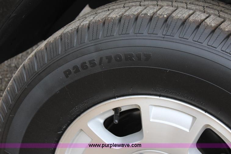 image for item I1621 2010 Chevrolet Tahoe LS SUV