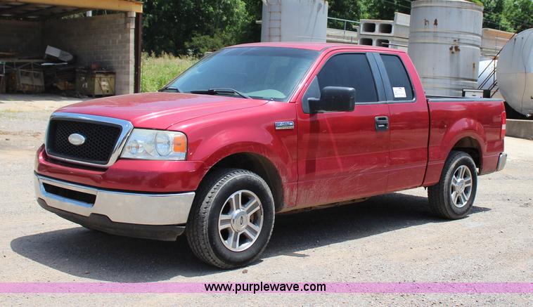 image for item I1642 2008 Ford F150 SuperCab pickup truck