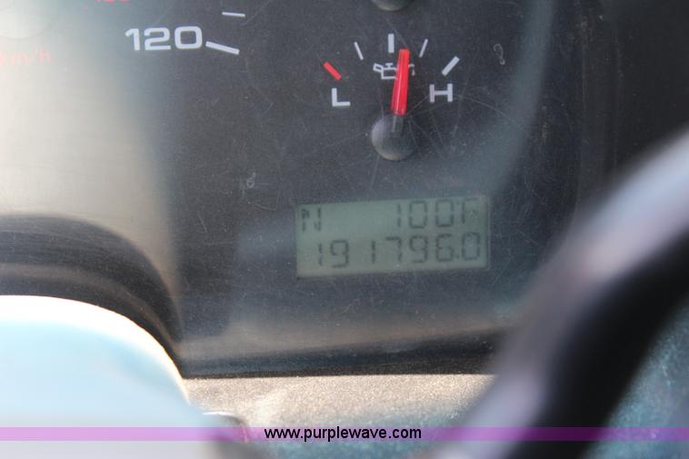 image for item I1642 2008 Ford F150 SuperCab pickup truck