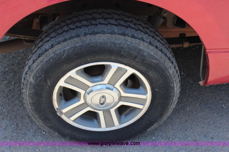 image for item I1642 2008 Ford F150 SuperCab pickup truck