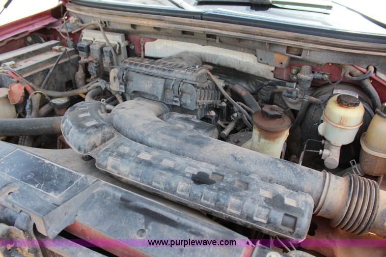 image for item I1642 2008 Ford F150 SuperCab pickup truck