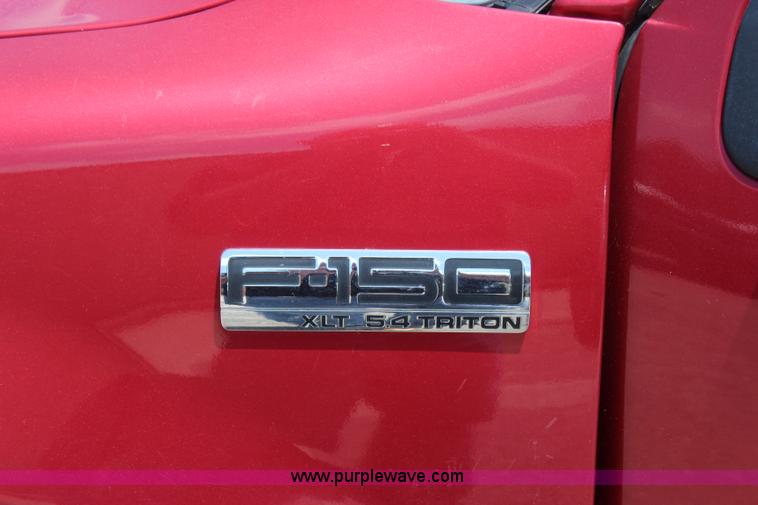 image for item I1642 2008 Ford F150 SuperCab pickup truck