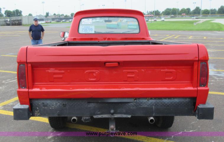 image for item I2820 1966 Ford F250 pickup truck