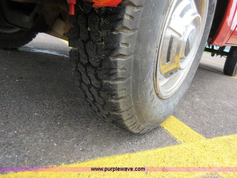 image for item I2820 1966 Ford F250 pickup truck