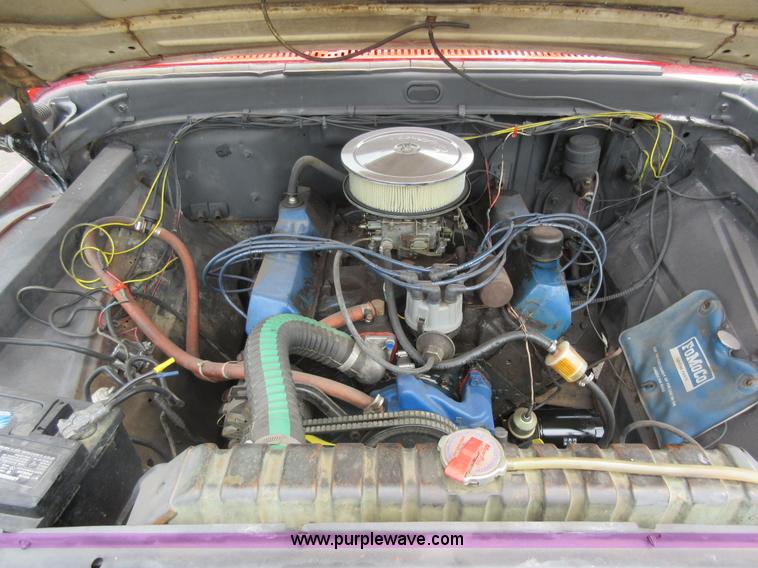 image for item I2820 1966 Ford F250 pickup truck