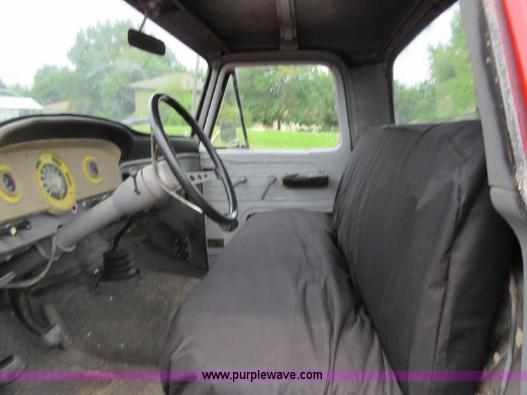 image for item I2820 1966 Ford F250 pickup truck