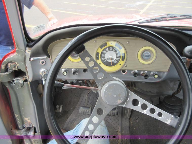 image for item I2820 1966 Ford F250 pickup truck