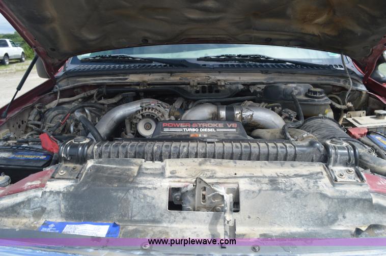 image for item I2821 2003 Ford F250 Super Duty SuperCab pickup truck