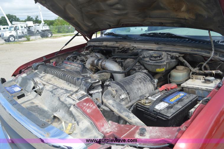 image for item I2821 2003 Ford F250 Super Duty SuperCab pickup truck