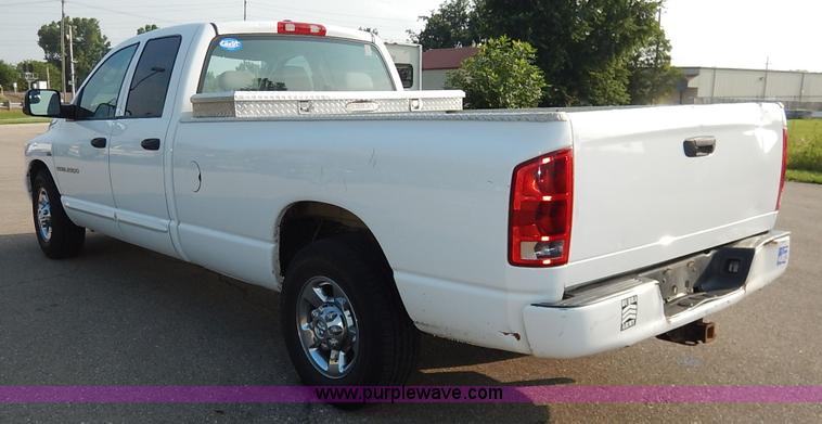 image for item J3794 2006 Dodge Ram 2500 Quad Cab pickup truck