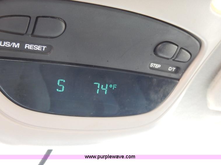 image for item J3794 2006 Dodge Ram 2500 Quad Cab pickup truck