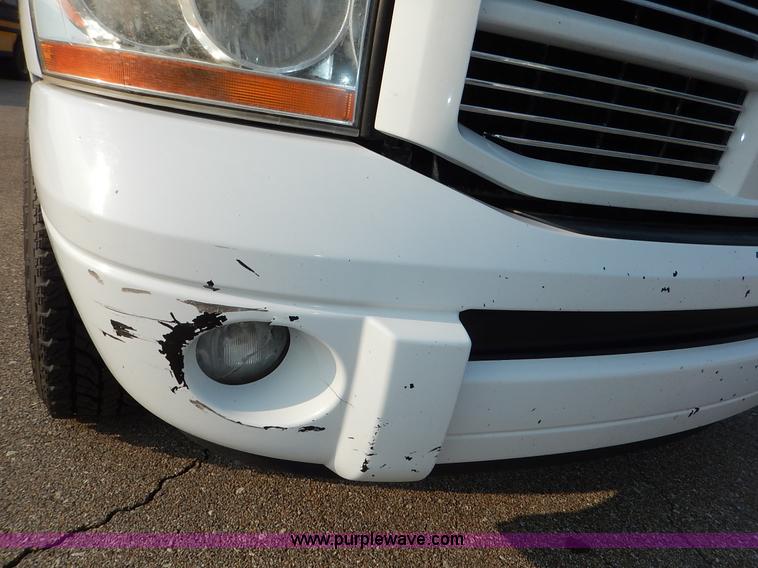 image for item J3794 2006 Dodge Ram 2500 Quad Cab pickup truck