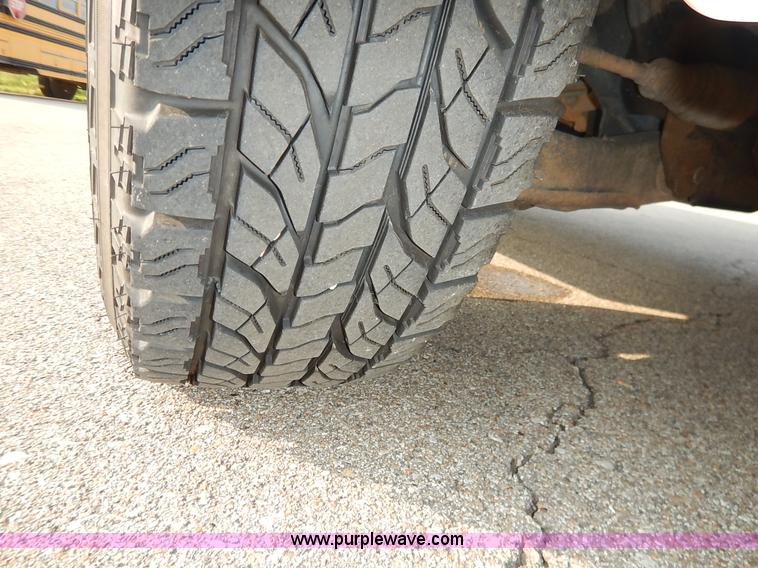 image for item J3794 2006 Dodge Ram 2500 Quad Cab pickup truck