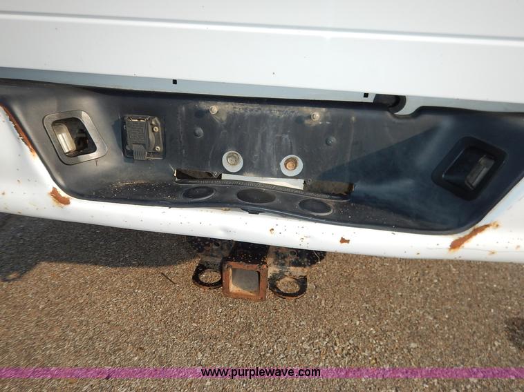 image for item J3794 2006 Dodge Ram 2500 Quad Cab pickup truck