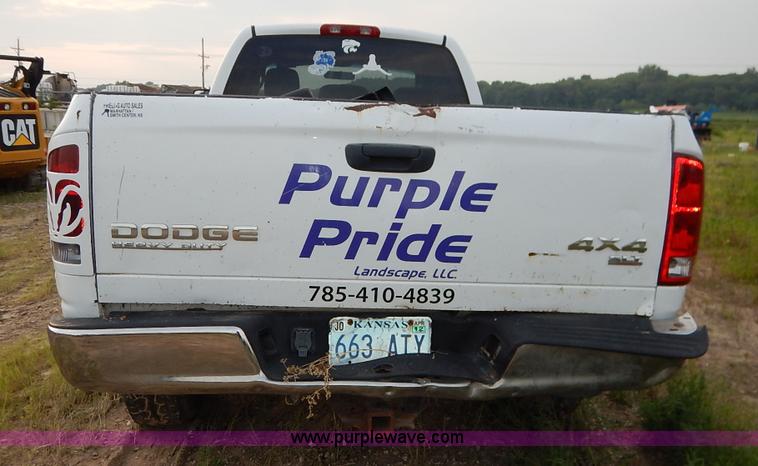 image for item J3798 2003 Dodge Ram 2500 HD SLT Quad Cab pickup truck