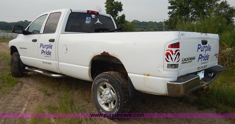 image for item J3798 2003 Dodge Ram 2500 HD SLT Quad Cab pickup truck