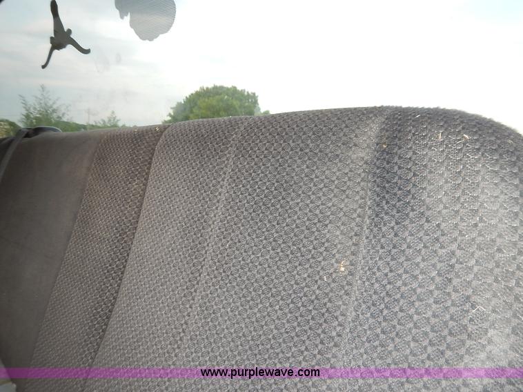 image for item J3798 2003 Dodge Ram 2500 HD SLT Quad Cab pickup truck