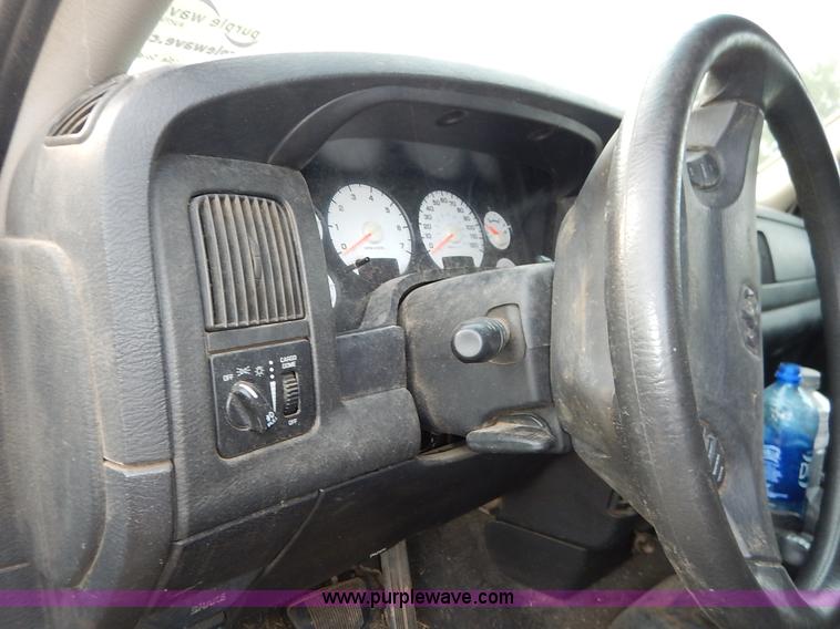 image for item J3798 2003 Dodge Ram 2500 HD SLT Quad Cab pickup truck