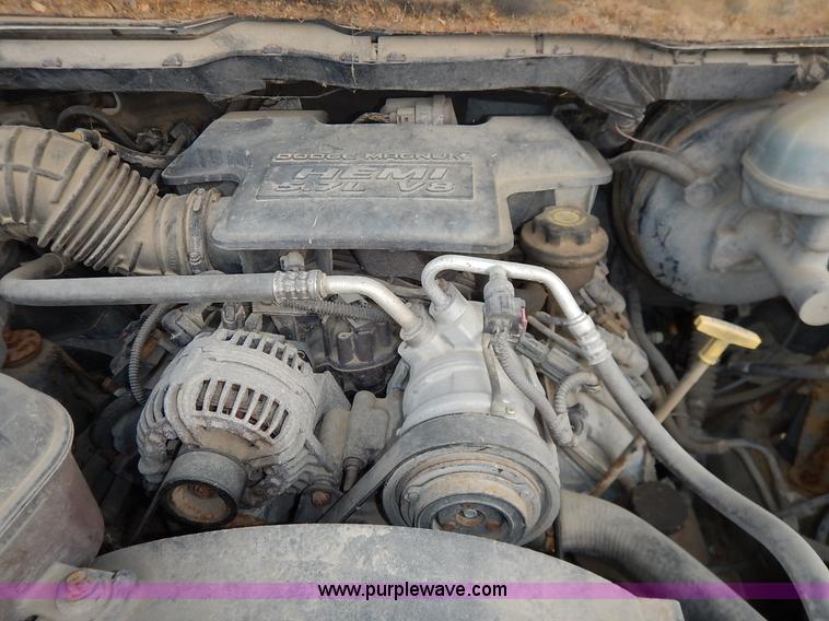 image for item J3798 2003 Dodge Ram 2500 HD SLT Quad Cab pickup truck