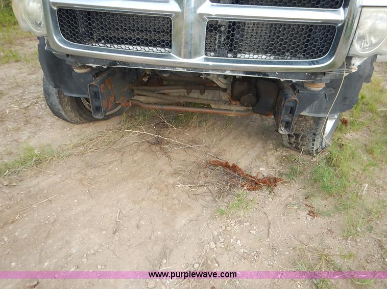 image for item J3798 2003 Dodge Ram 2500 HD SLT Quad Cab pickup truck