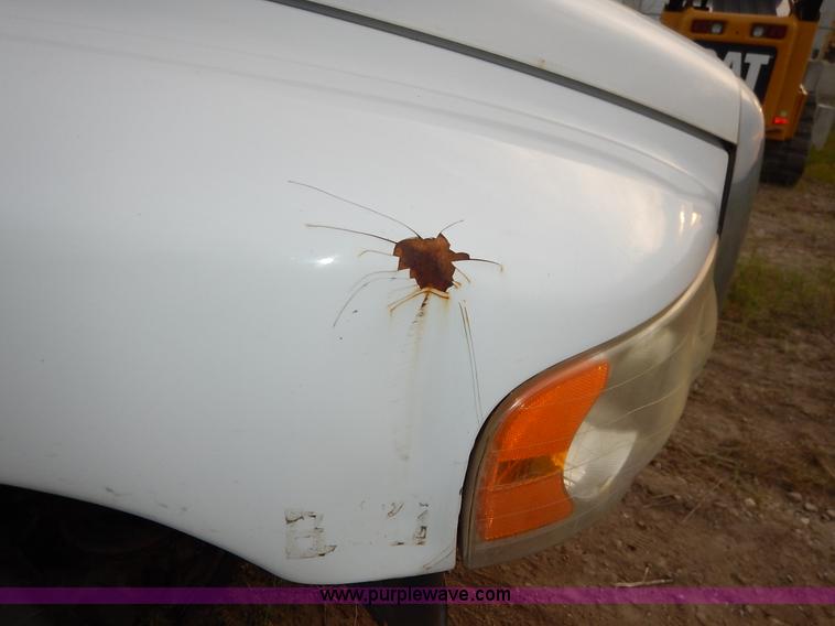 image for item J3798 2003 Dodge Ram 2500 HD SLT Quad Cab pickup truck