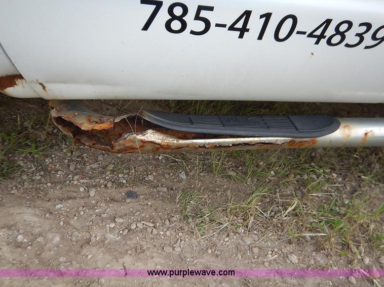 image for item J3798 2003 Dodge Ram 2500 HD SLT Quad Cab pickup truck